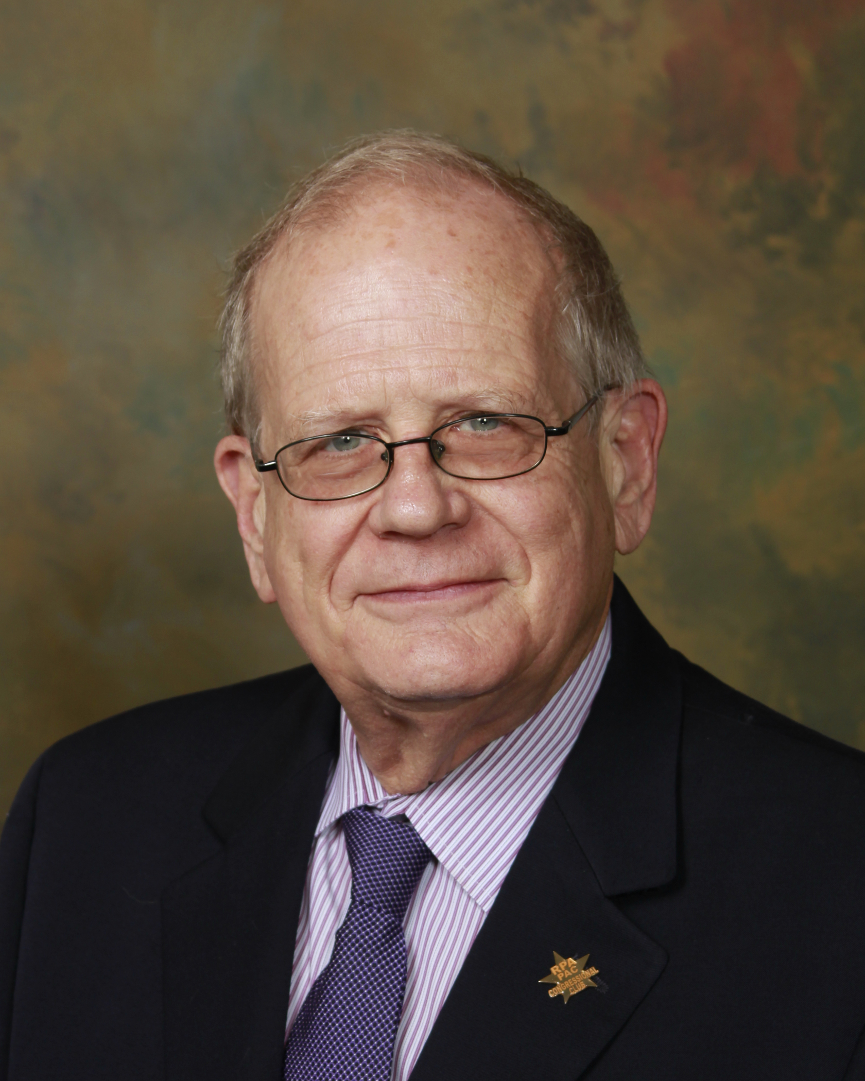 William L. McGuffin, MD 